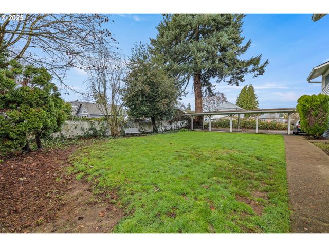 343 Ne JACKSON St, Hillsboro, OR 97124