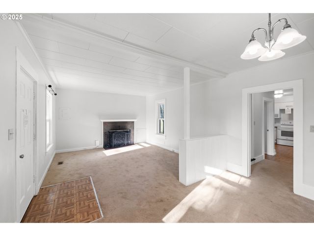 343 Ne JACKSON St, Hillsboro, OR 97124