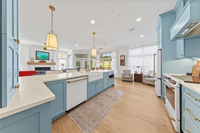 208 WIMBLEDON CIRCLE, Lake Mary, FL 32746