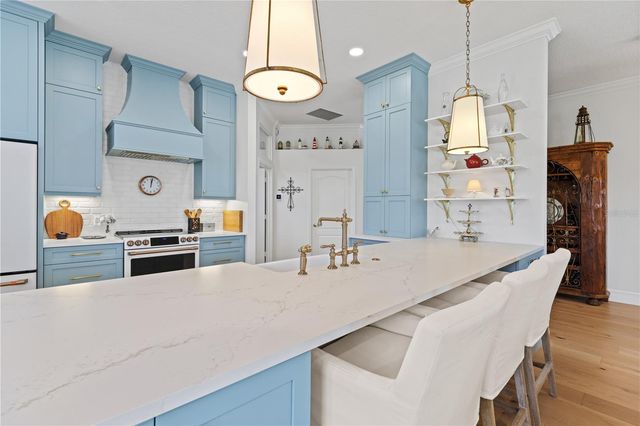 208 WIMBLEDON CIRCLE, Lake Mary, FL 32746