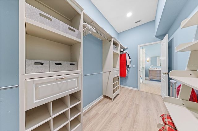 208 WIMBLEDON CIRCLE, Lake Mary, FL 32746