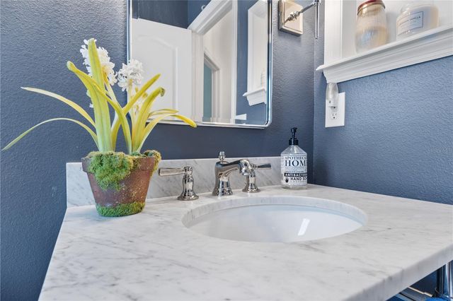 208 WIMBLEDON CIRCLE, Lake Mary, FL 32746