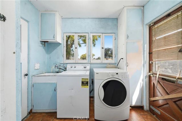 1312 W Orangethorpe, Fullerton, CA 92833