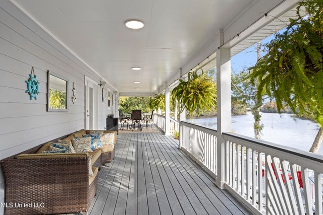 4177 Rue Sanchez, Biloxi, MS 39532