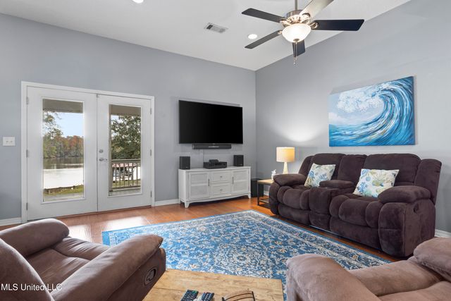 4177 Rue Sanchez, Biloxi, MS 39532