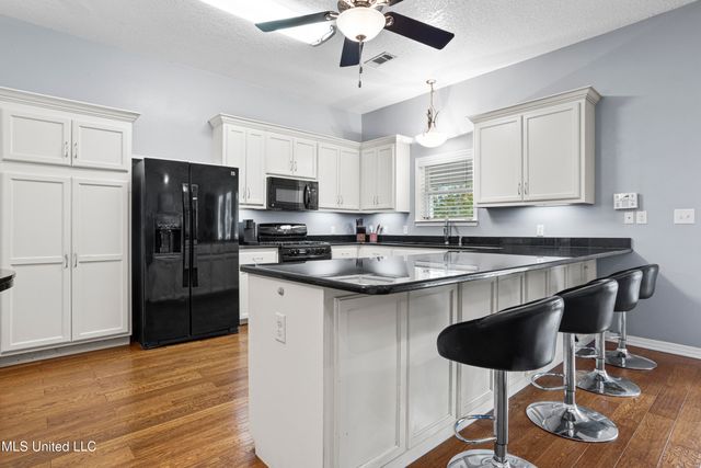 4177 Rue Sanchez, Biloxi, MS 39532