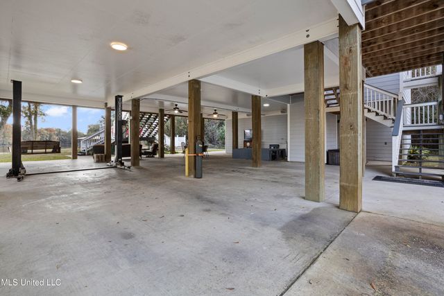 4177 Rue Sanchez, Biloxi, MS 39532