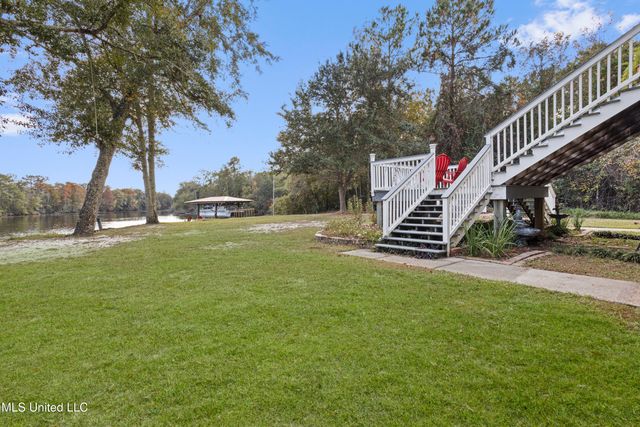 4177 Rue Sanchez, Biloxi, MS 39532