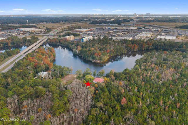 4177 Rue Sanchez, Biloxi, MS 39532