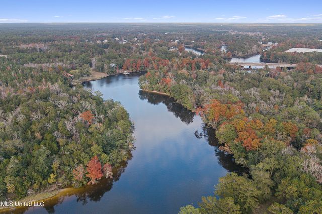 4177 Rue Sanchez, Biloxi, MS 39532