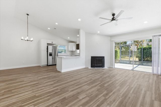 498 WHITTINGHAM PLACE, Lake Mary, FL 32746