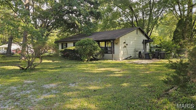 6001 Country Creek Drive, House Springs, MO 63051