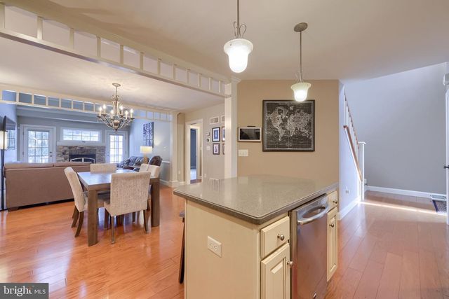 147 FIELDCREST LN, Ephrata, PA 17522