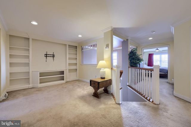 147 FIELDCREST LN, Ephrata, PA 17522