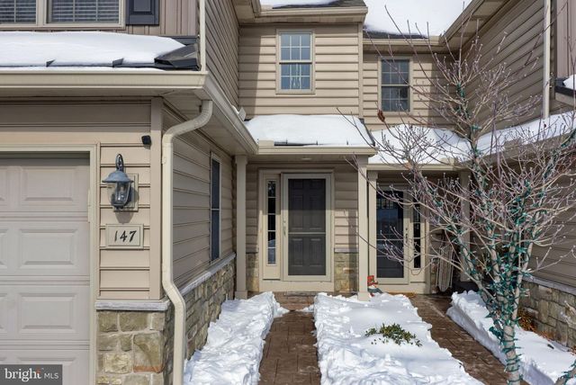 147 FIELDCREST LN, Ephrata, PA 17522