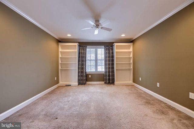 147 FIELDCREST LN, Ephrata, PA 17522