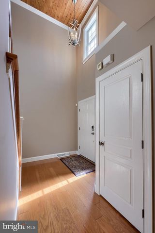 147 FIELDCREST LN, Ephrata, PA 17522