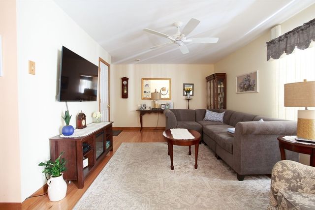 665 Center St 311, Ludlow, MA 01056