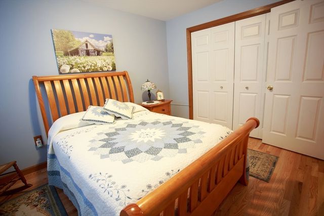 665 Center St 311, Ludlow, MA 01056