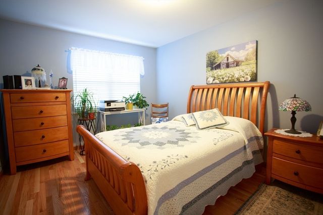 665 Center St 311, Ludlow, MA 01056