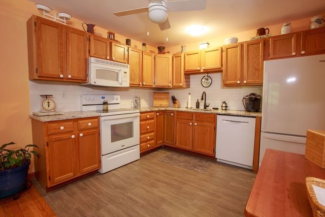 665 Center St 311, Ludlow, MA 01056