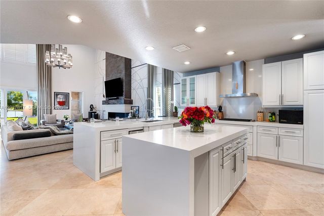 11032 Pine Lodge Trl, Davie, FL 33328