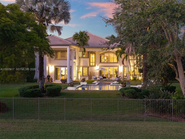 11032 Pine Lodge Trl, Davie, FL 33328