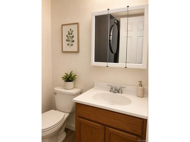 7373 W Florida Ave 15B, Denver, CO 80232