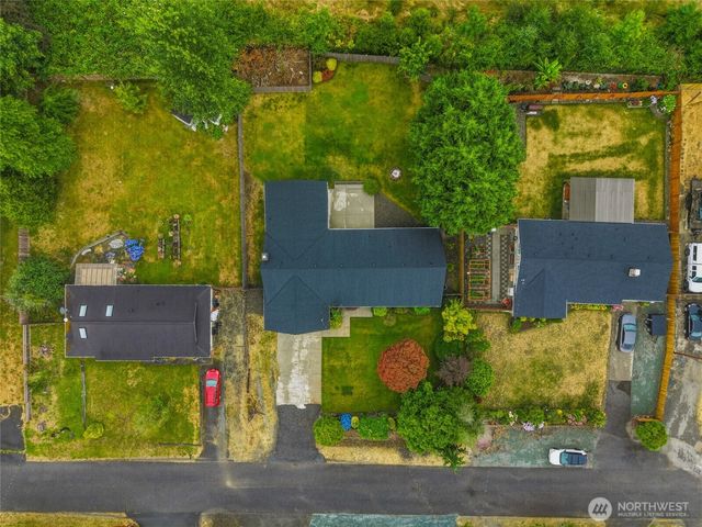 2111 93rd Drive SE, Lake Stevens, WA 98258