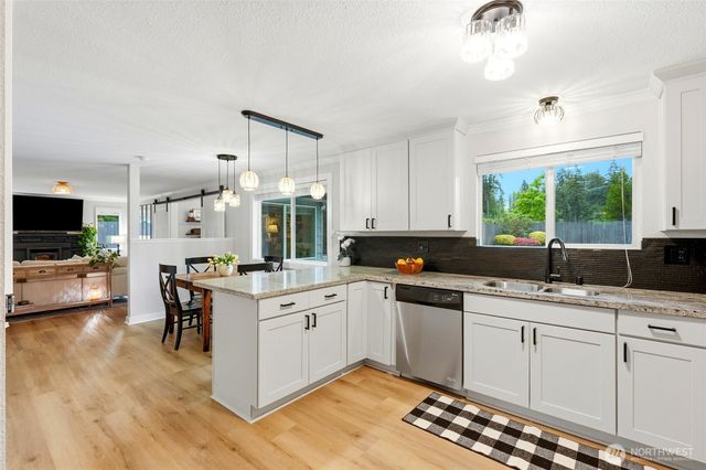 2111 93rd Drive SE, Lake Stevens, WA 98258