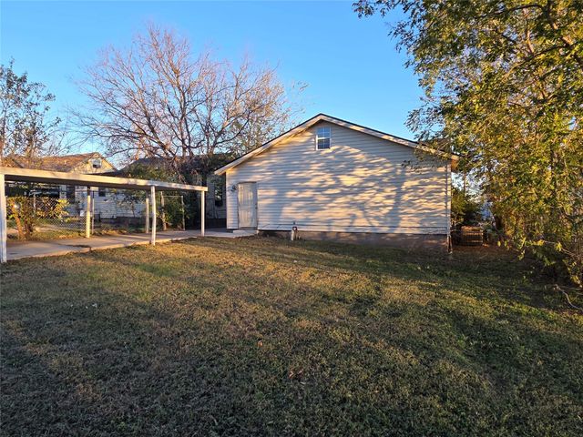 2021 Gurley Avenue, Waco, TX 76706