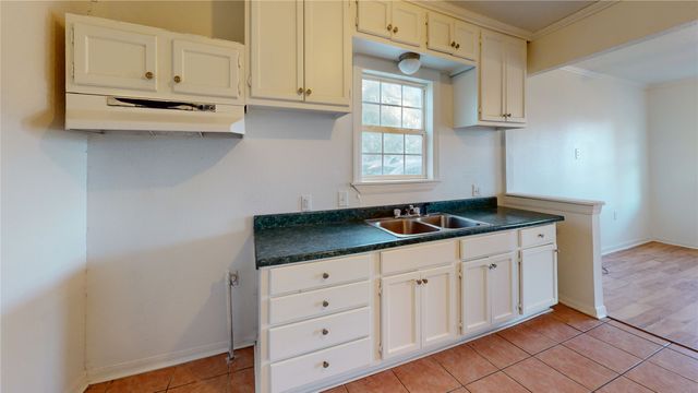 2021 Gurley Avenue, Waco, TX 76706