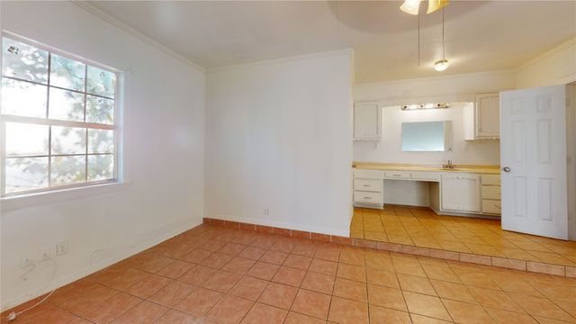 2021 Gurley Avenue, Waco, TX 76706