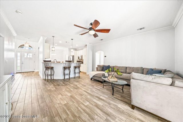 228 Abernathy Circle SE, Palm Bay, FL 32909