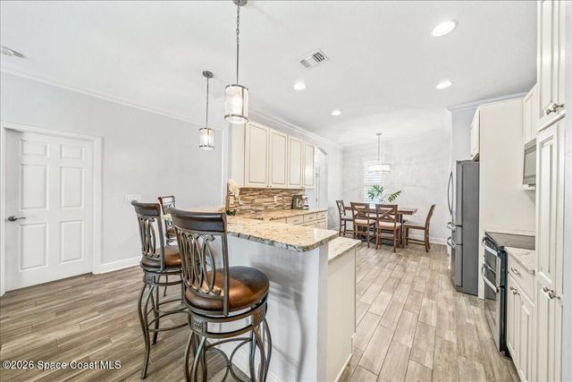 228 Abernathy Circle SE, Palm Bay, FL 32909