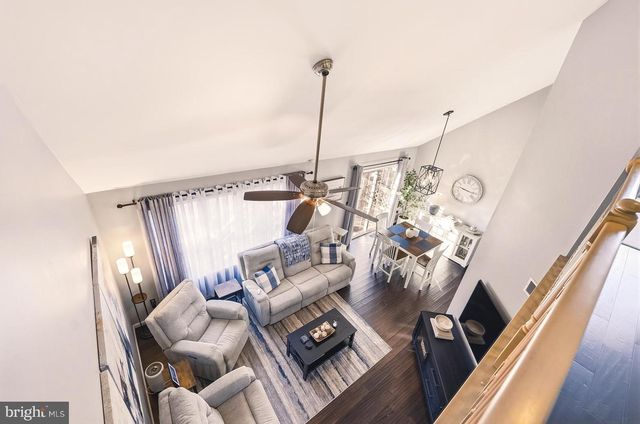 3220 CARBON ST, Whitehall, PA 18052