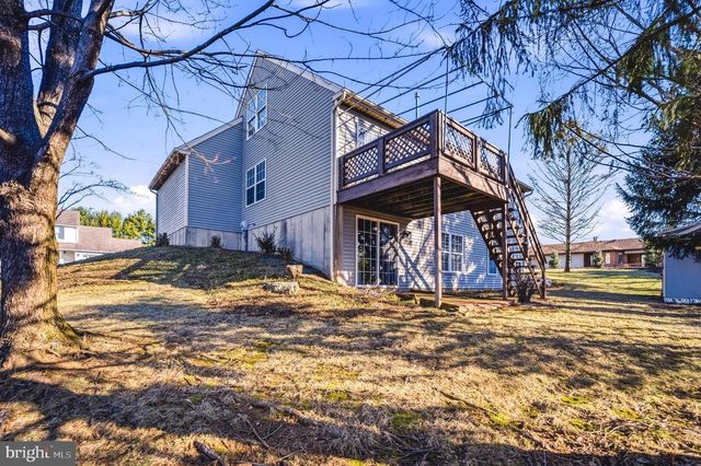 3220 CARBON ST, Whitehall, PA 18052