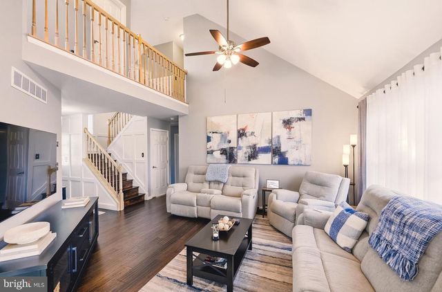 3220 CARBON ST, Whitehall, PA 18052