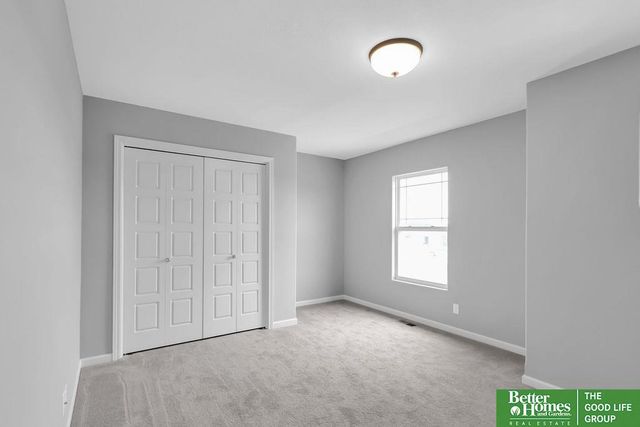 7930 Maxine Drive, Lincoln, NE 68516