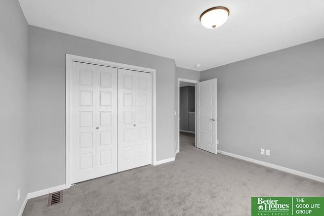 7930 Maxine Drive, Lincoln, NE 68516