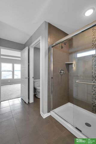 7930 Maxine Drive, Lincoln, NE 68516