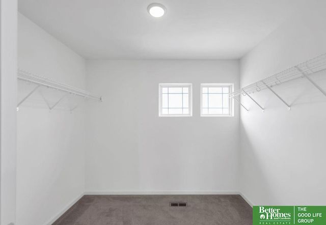 7930 Maxine Drive, Lincoln, NE 68516