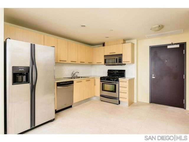 1431 Pacific Hwy 502, San Diego, CA 92101