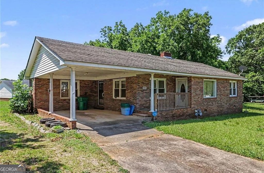 422 Bartson Street, Lavonia, GA 30553 — photo 2
