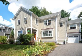 50 Hathaway Cir, Arlington, MA 02476