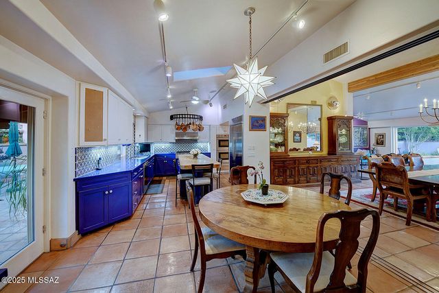 2850 N Santa Ynez Place, Tucson, AZ 85715