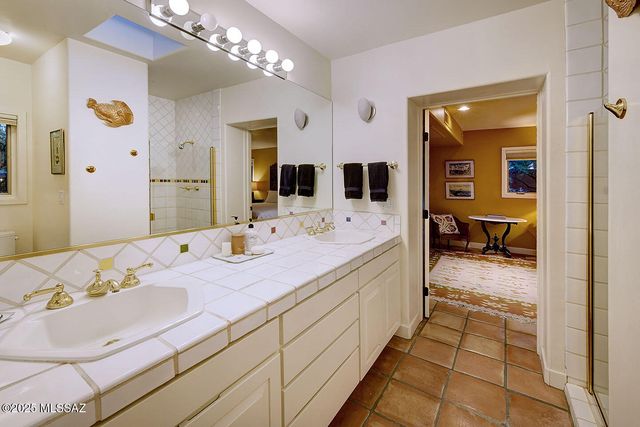 2850 N Santa Ynez Place, Tucson, AZ 85715