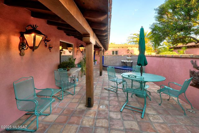 2850 N Santa Ynez Place, Tucson, AZ 85715