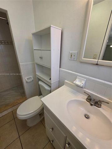 5225 NE 4th Ave 0, Oakland Park, FL 33334
