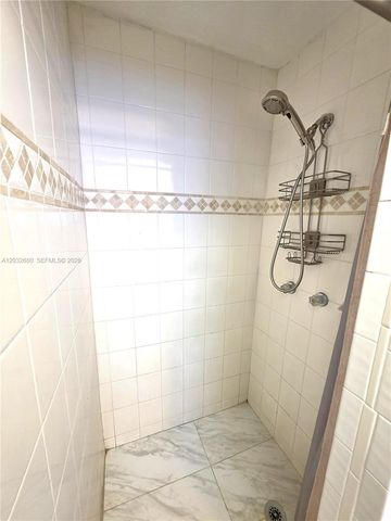 5225 NE 4th Ave 0, Oakland Park, FL 33334